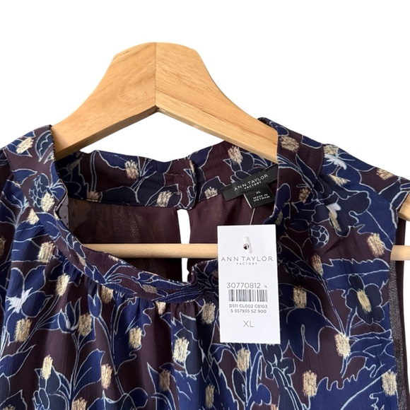 NWT Ann Taylor Floral Purple Navy Blue Sleeveless Blouse Tank Womens XL - Picture 2 of 6